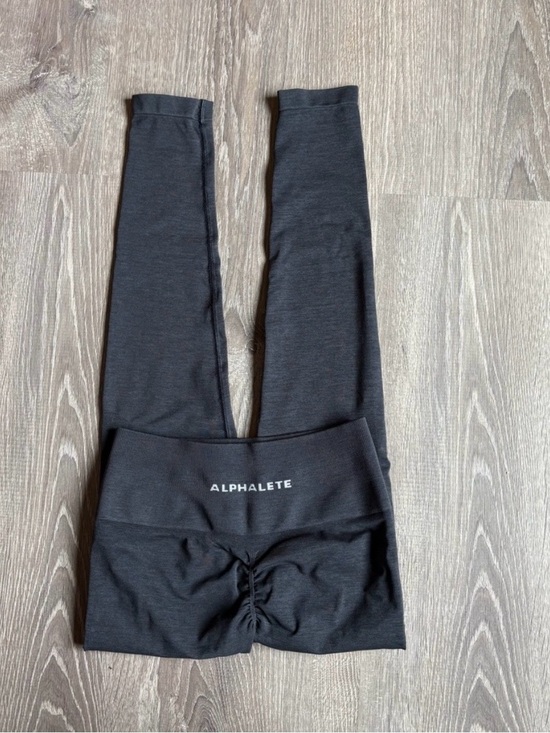 Alphalete Pants - Alphalete Amplify Leggings